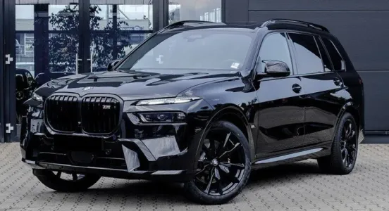 BMW X7 M60i xDrive =M-Sport Pro= BMW Individual Гаранция