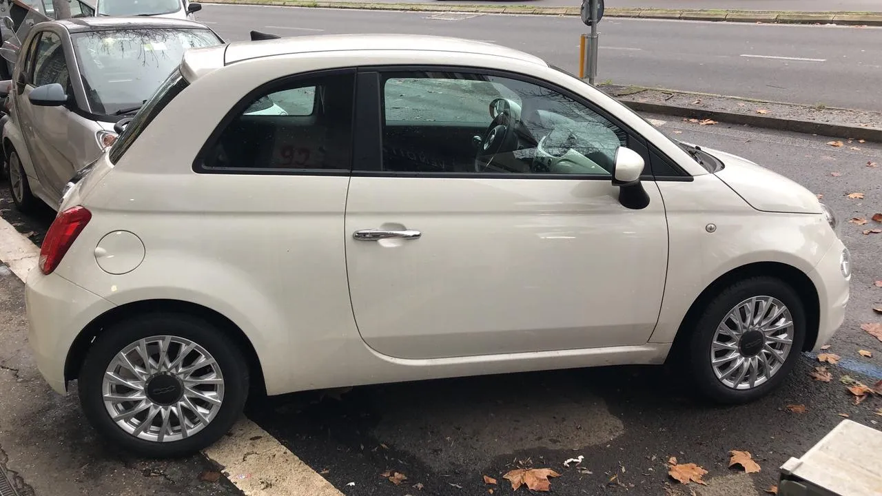 FIAT 500 1.2 Lounge Image 5